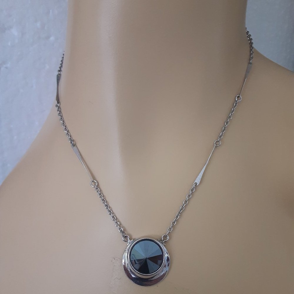 Vintage Sarah Coventry  silver Hematite necklace
